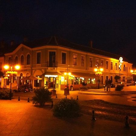 Arany Strucc Hotel Koszeg Bagian luar foto