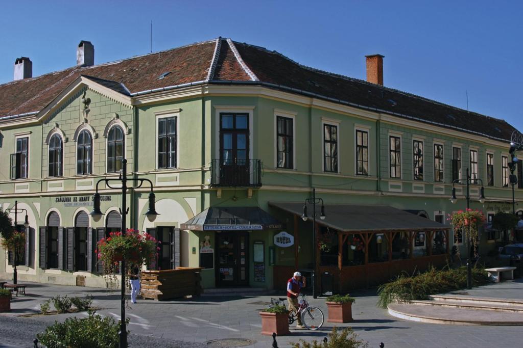 Arany Strucc Hotel Koszeg Bagian luar foto